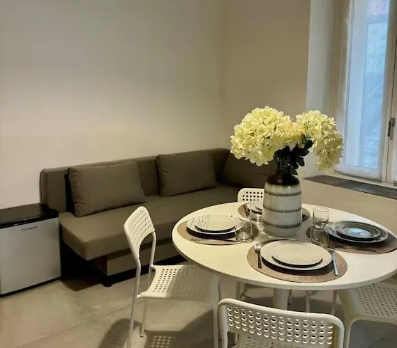 Casa Canfaroni קומו